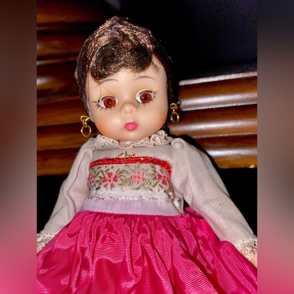 Vintage Madame Alexander Italian Doll Italy Costume Embroidery 1962 - Picture 5 of 12